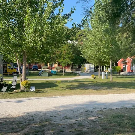 Campsite Karin Gornji Karin