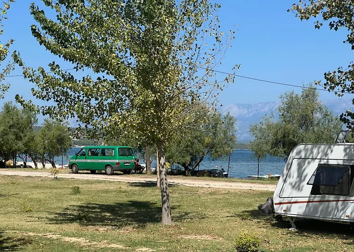 Camping Karin 3*