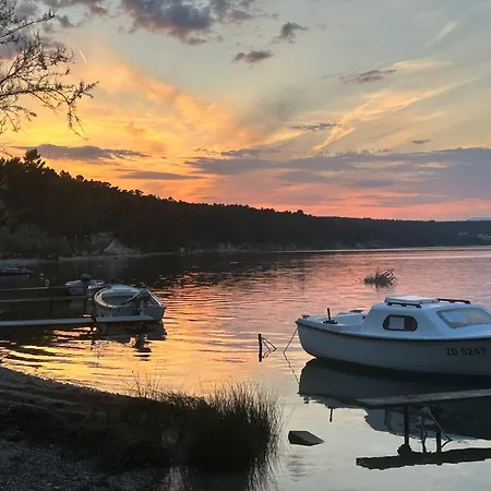 Karin 3* Gornji Karin