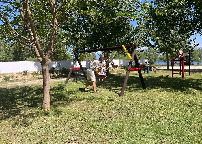 Karin 3* Gornji Karin